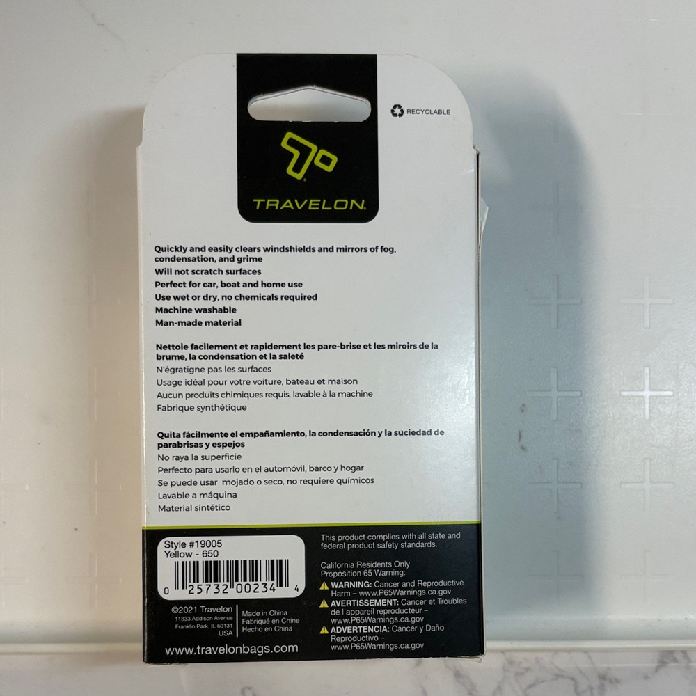 Travelon Yellow Window Cleaner & Defogger - Picture 2 of 2